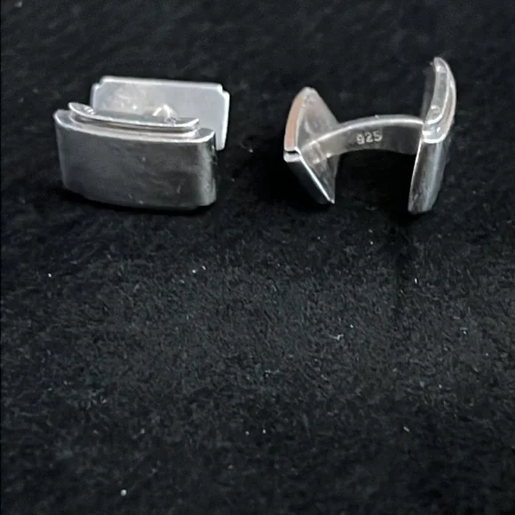 Tiffany & Co Men’s Sterling Silver Cufflinks (AUTHENTIC) - Picture 4 of 4